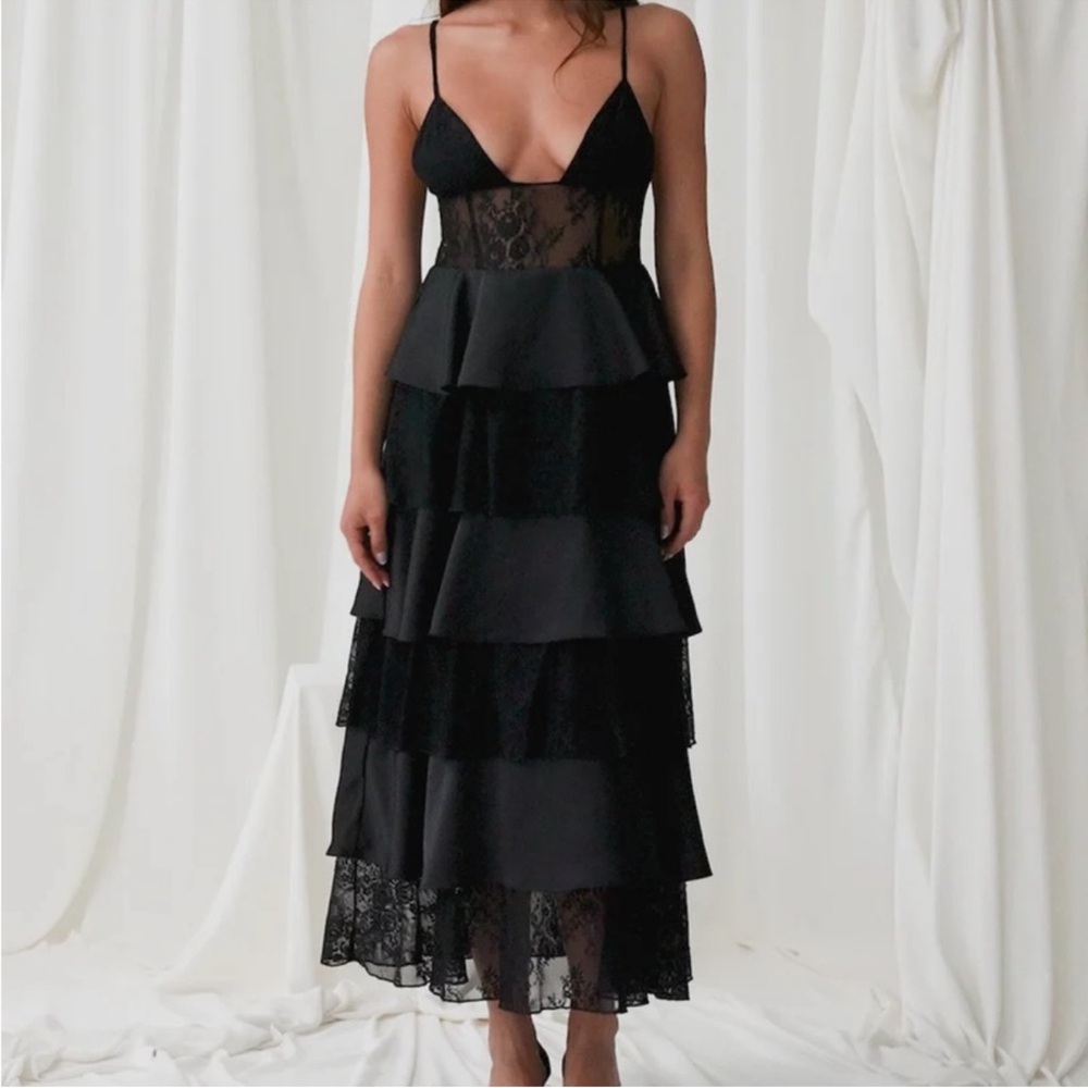 WeWoreWhat Tiered Lace Midi Dress